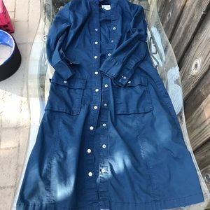 Long sleeves front button up dress